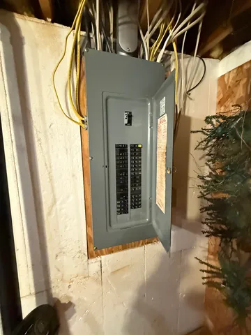 $329,900 | 1018 10th Court, Reedsburg, WI 53959