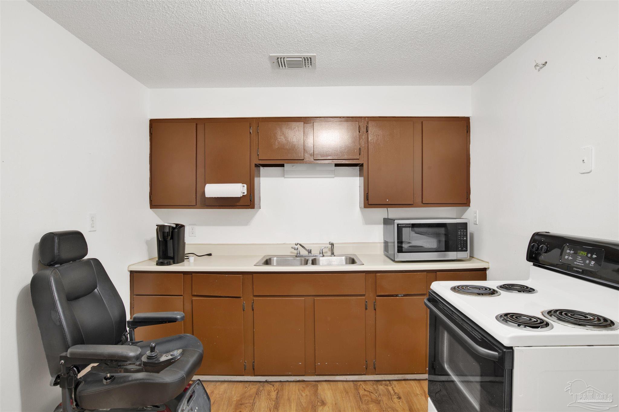 1945 Stacey Road Cantonment, FL 32533 - Photo 13 of 25