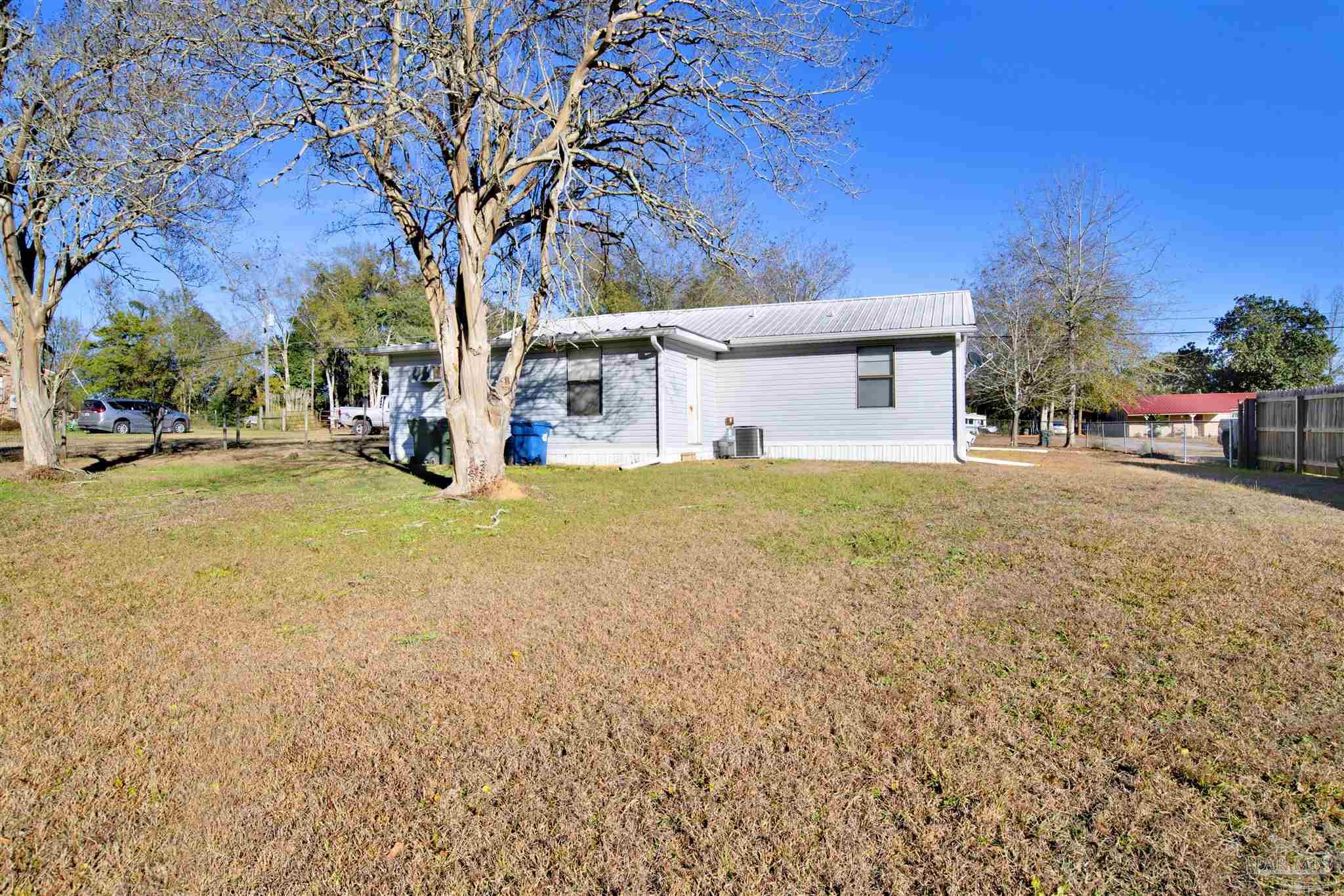 1945 Stacey Road Cantonment, FL 32533 - Photo 24 of 25