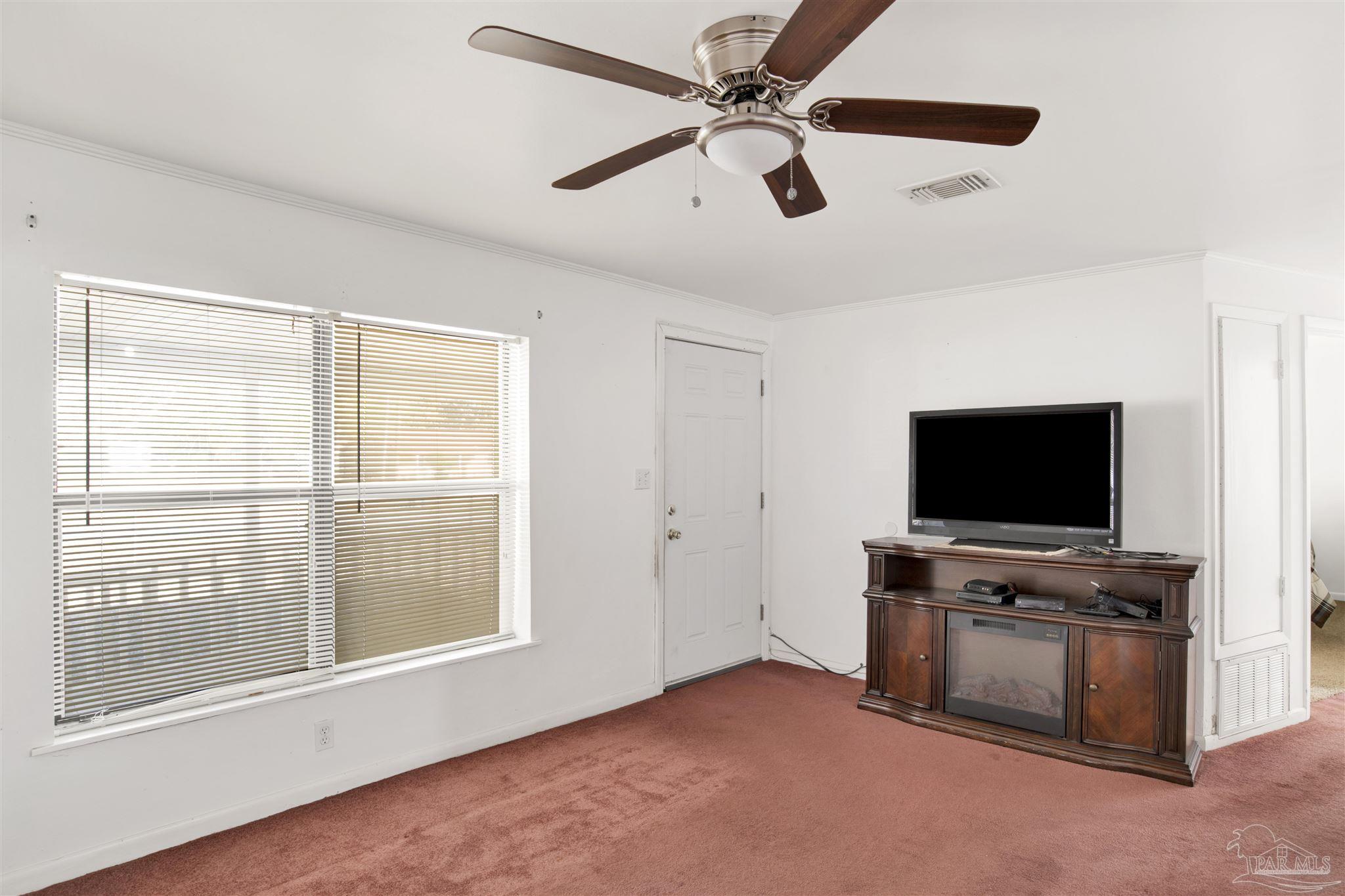 1945 Stacey Road Cantonment, FL 32533 - Photo 7 of 25