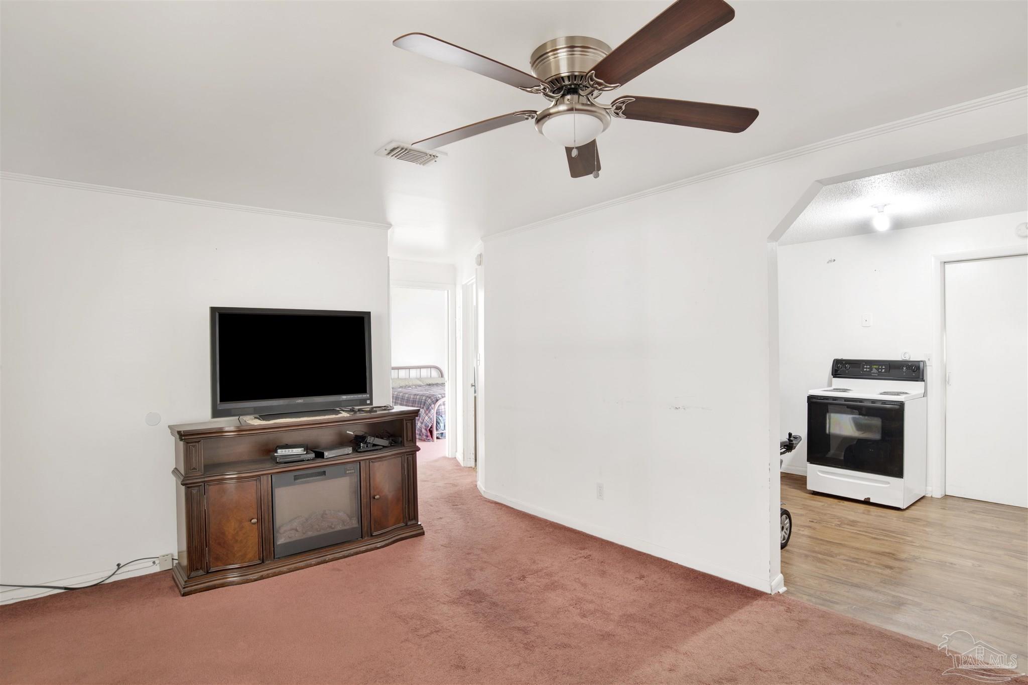 1945 Stacey Road Cantonment, FL 32533 - Photo 8 of 25