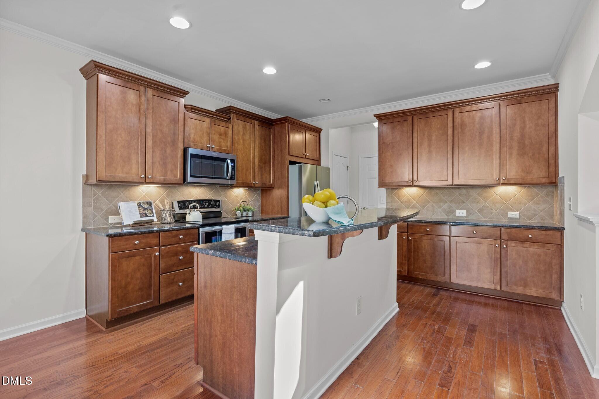 620 Abbey Hall Way Cary, NC 27513 - Photo 12 of 45 photo_012