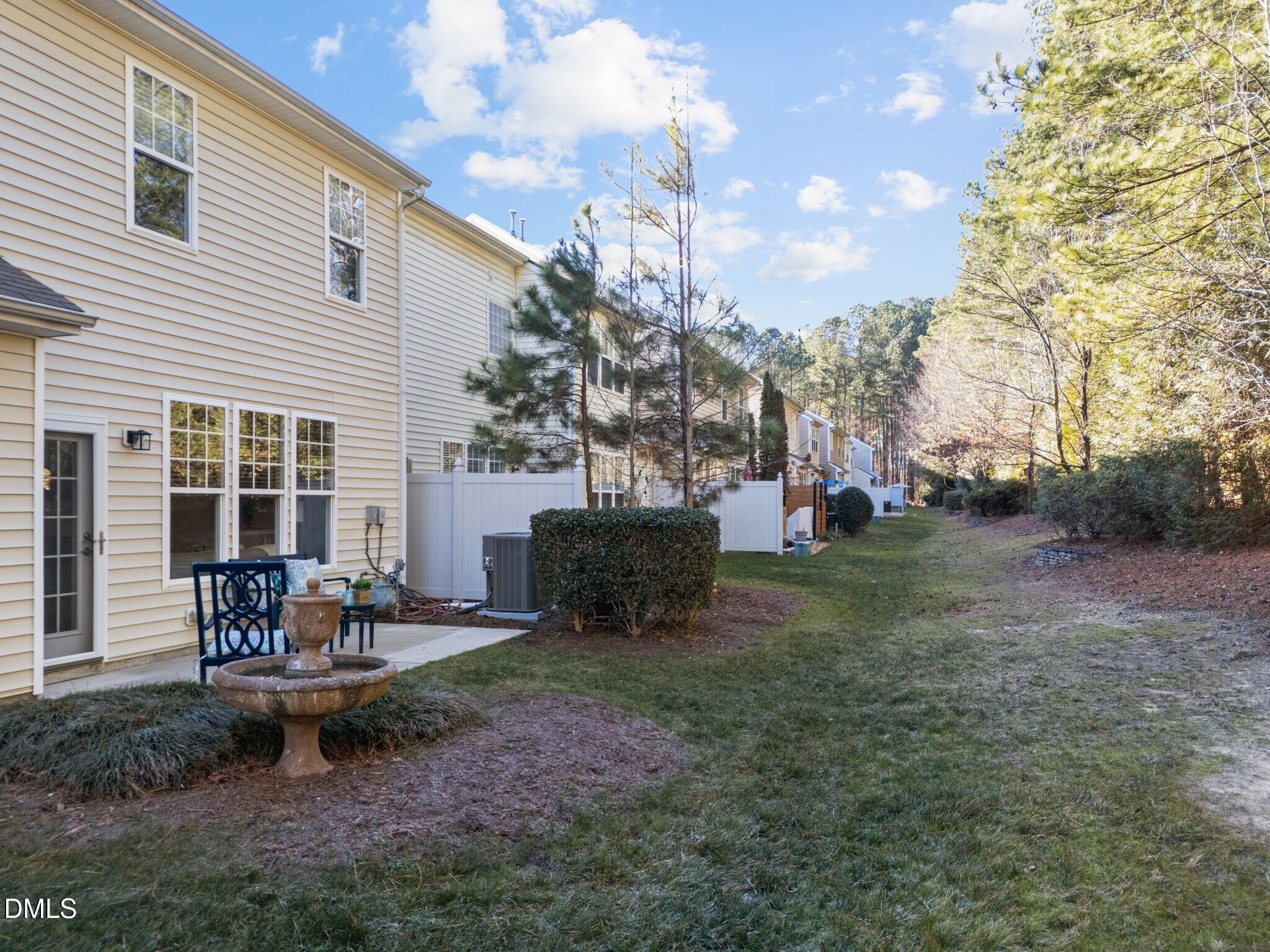 620 Abbey Hall Way Cary, NC 27513 - Photo 37 of 45 photo_037