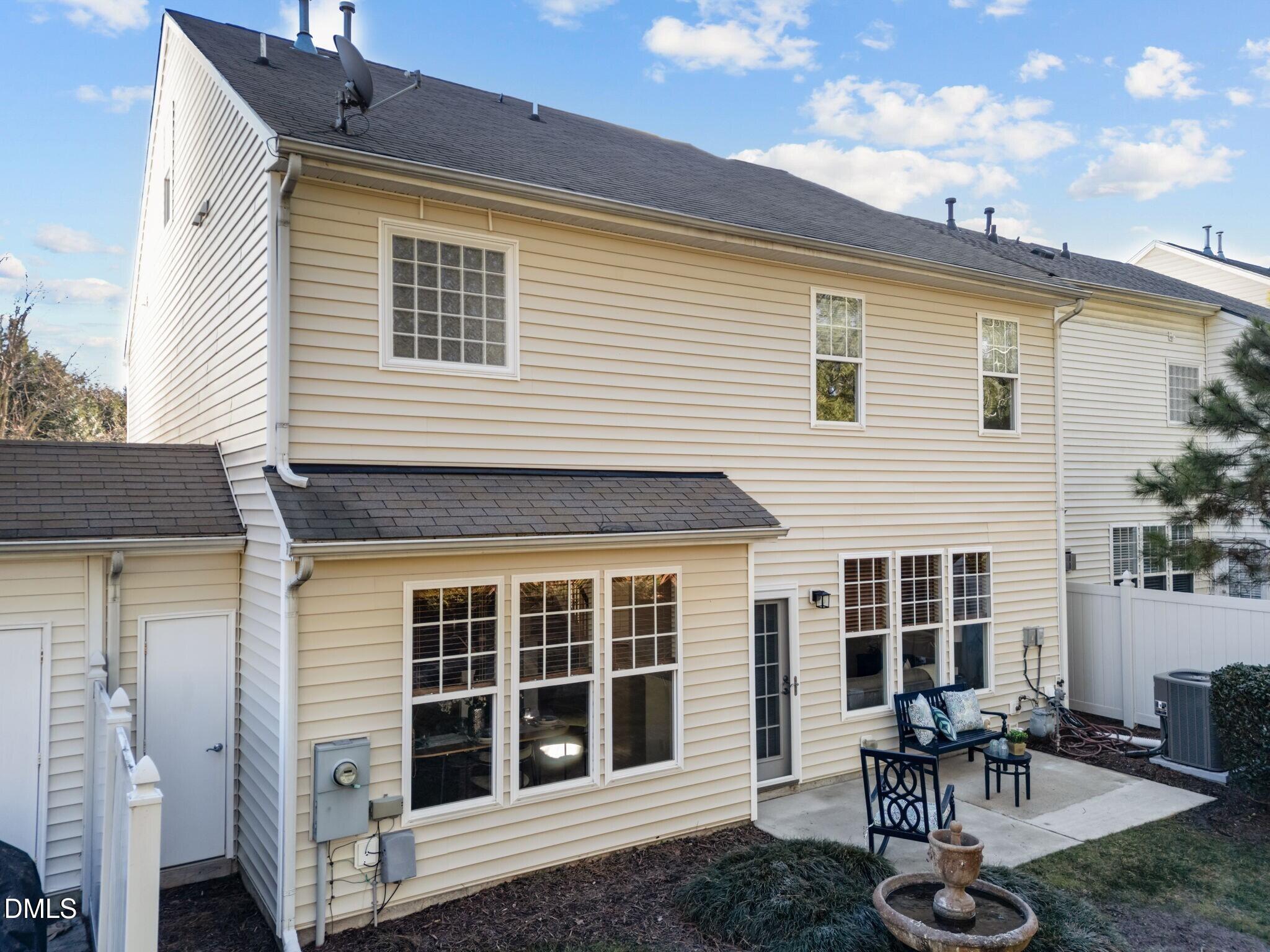 620 Abbey Hall Way Cary, NC 27513 - Photo 38 of 45 photo_038