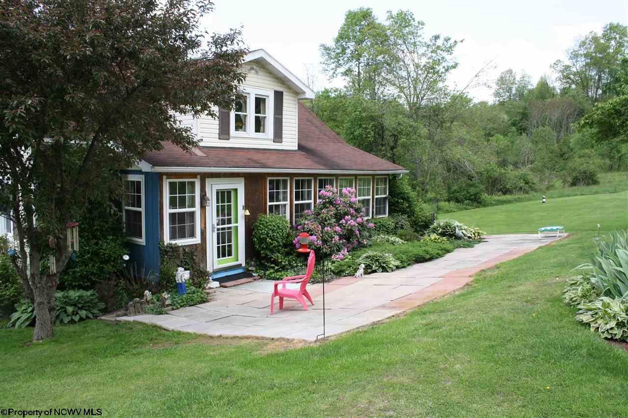 464 Fairview Road Belington, WV 26250 - Photo 2 of 20 Gallery Image 2