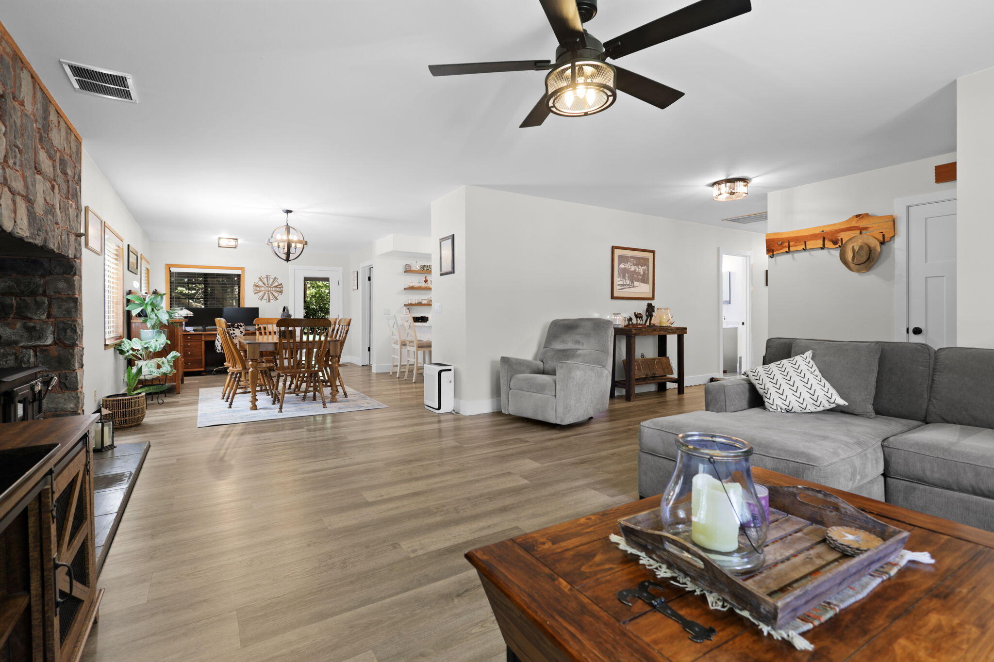 12481 Paskenta Road Red Bluff, CA 96080 - Photo 14 of 82 46-web-or-mls-8Q0A9885
