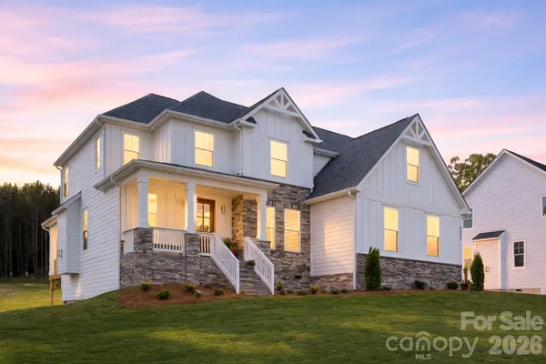 $725,000 | 4257 Candlewood Drive, Sherrills Ford, NC 28673