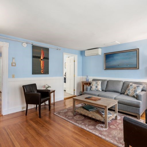 205 Spring Street Newport, RI 02840 - Photo 5 of 49