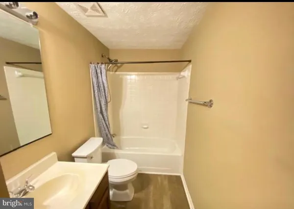 $2,899 | 14103 Armilla Court, Burtonsville, MD 20866