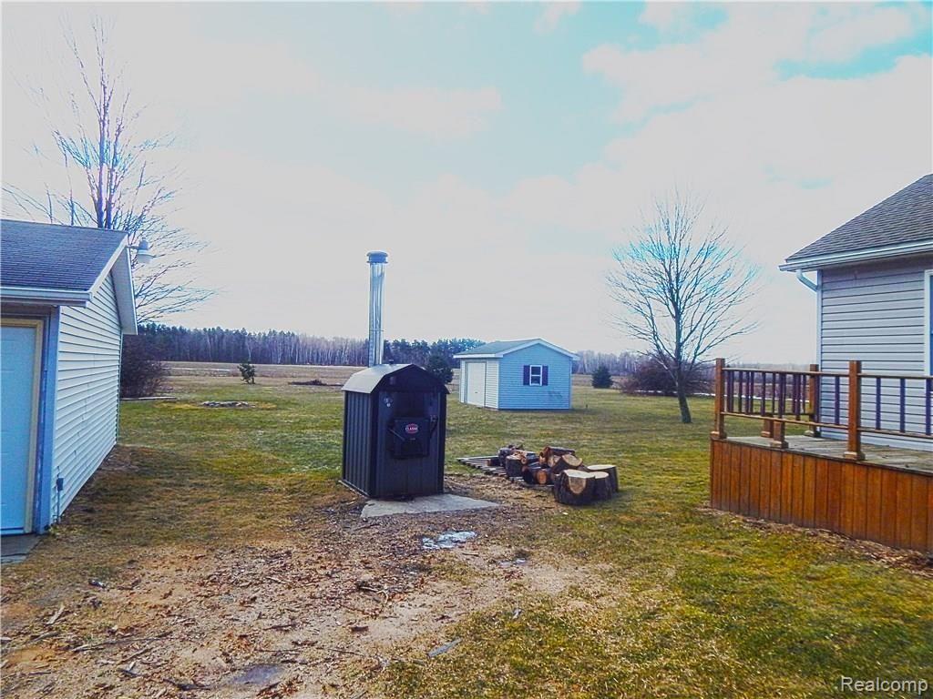 3750 Galbraith Line Road Croswell, MI 48422 - Photo 16 of 19 4.jpg