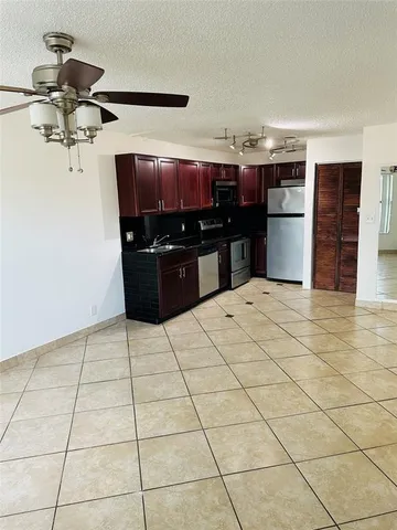 $1,950 | 10046 Winding Lake Road, Unit 203, Sunrise, FL 33351