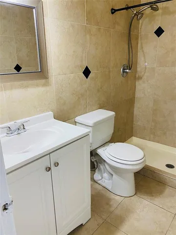 $2,050 | 10046 Winding Lake Road, Unit 203, Sunrise, FL 33351