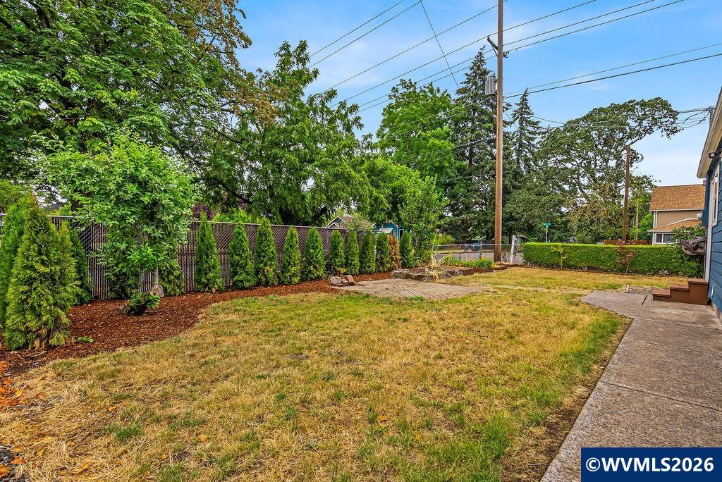 905 20th Street Southeast Salem, OR 97301 - Photo 34 of 39