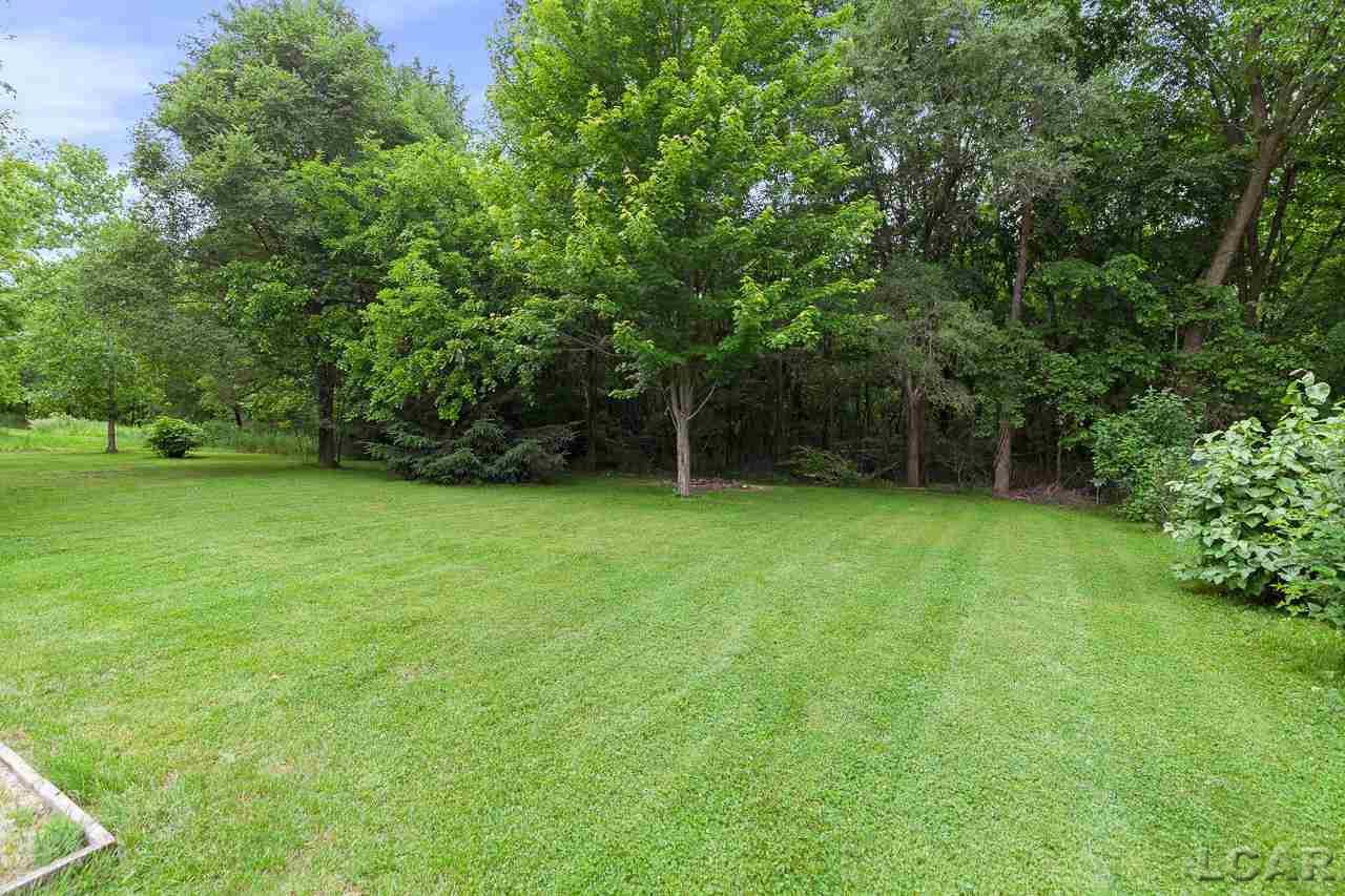2722 Hunt Road Adrian, MI 49221 - Photo 24 of 30 50077782-23.JPG