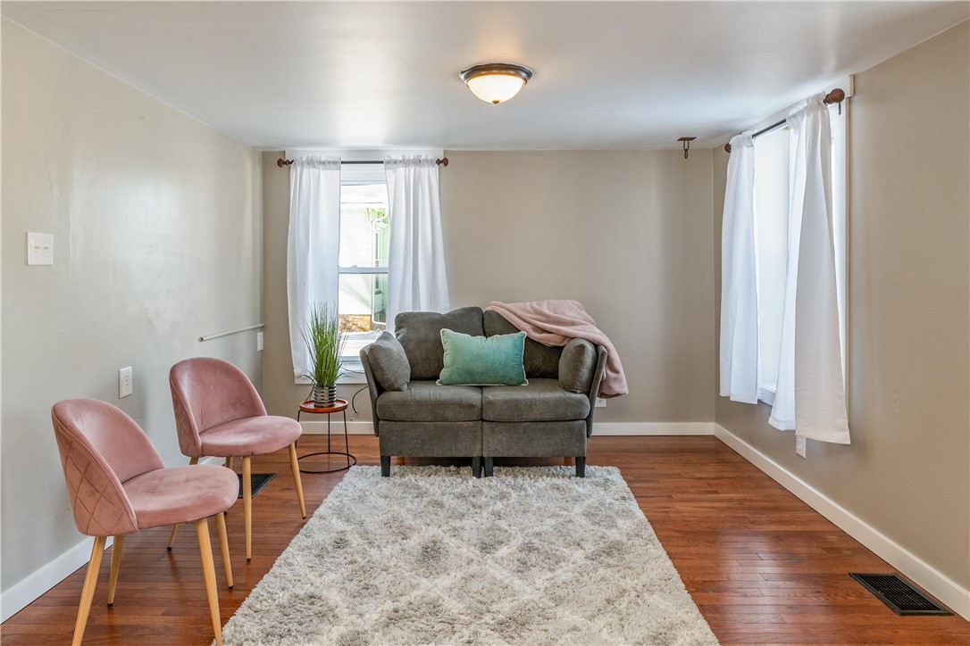 30 Rochester Street Bergen, NY 14416 - Photo 4 of 50