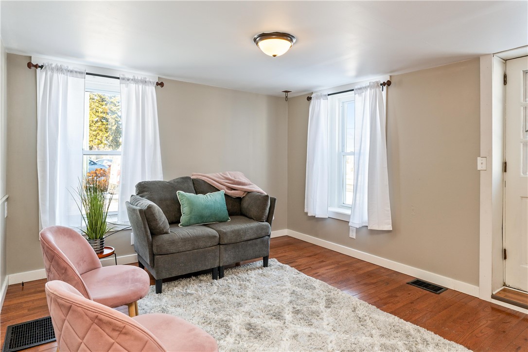 30 Rochester Street Bergen, NY 14416 - Photo 7 of 50