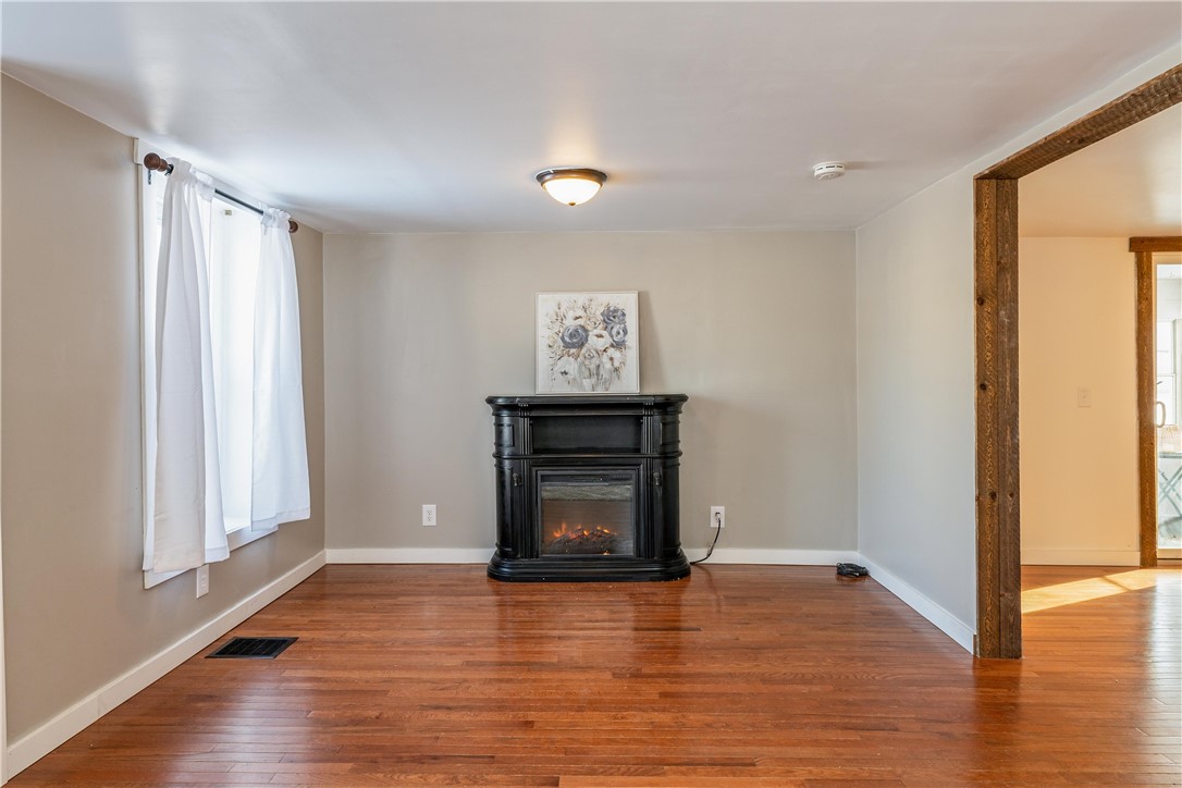 30 Rochester Street Bergen, NY 14416 - Photo 8 of 50