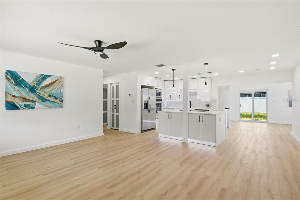 1290 Michigan Boulevard Dunedin, FL 34698 - Photo 8 of 53