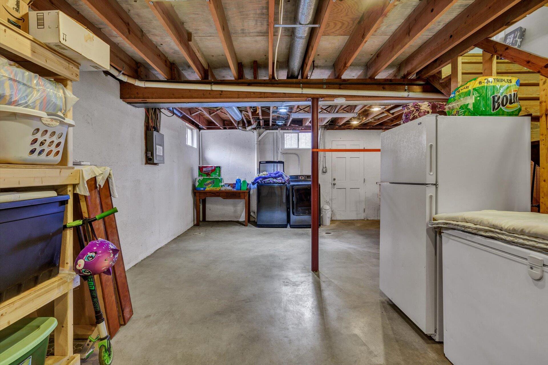 6120 Burnham Road Roanoke, VA 24018 - Photo 22 of 26 22-112920210019