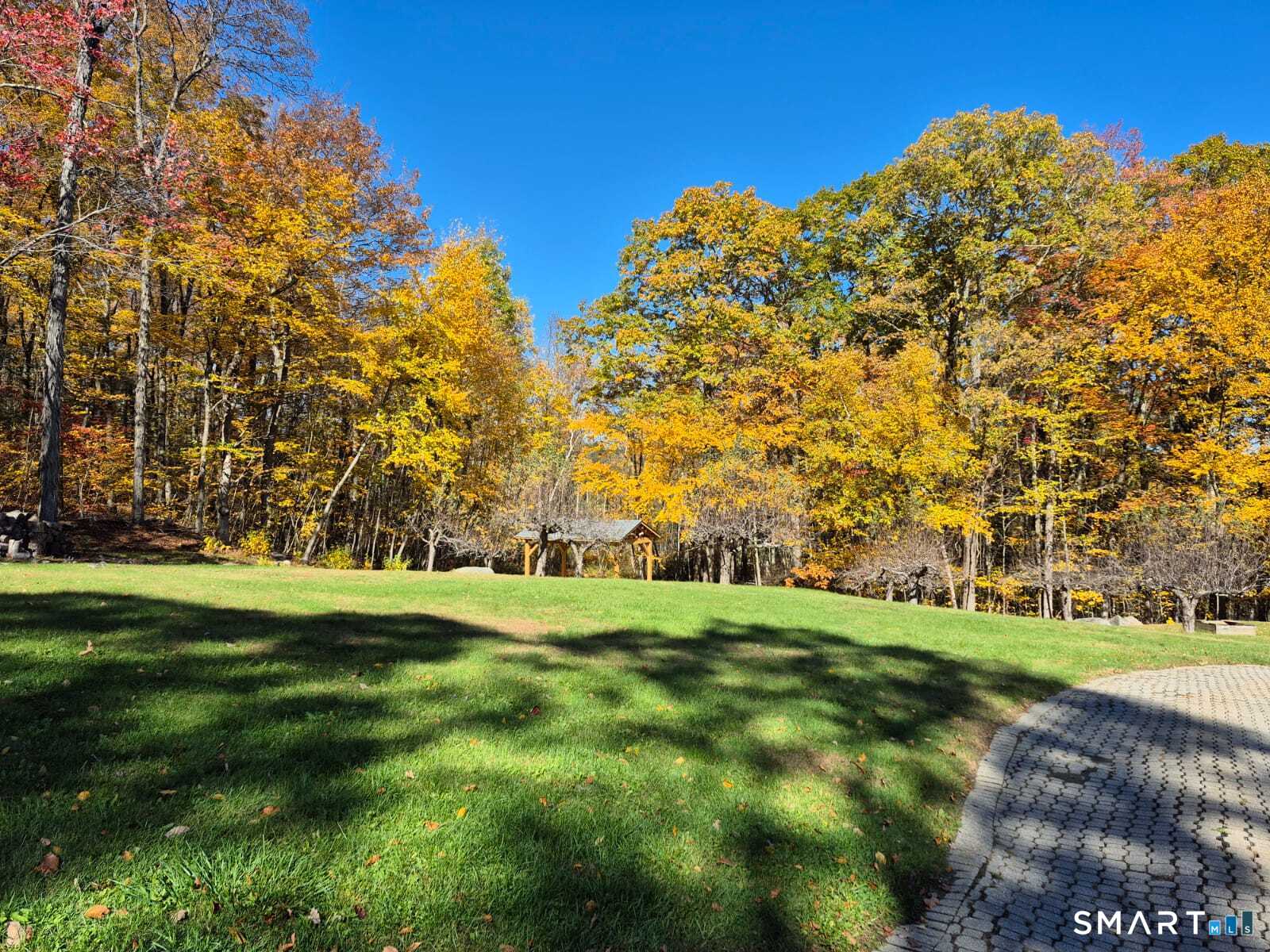 305 Westledge Drive Torrington, CT 06790 - Photo 5 of 37 a big yard with lots of green space and tall building