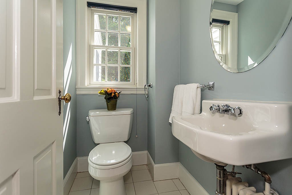 167 Lewis Road Belmont, MA 02478 - Photo 15 of 27 Gallery Image 15