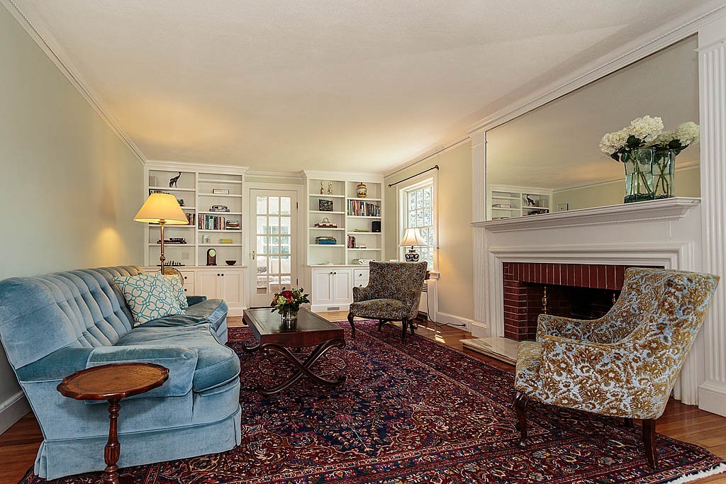 167 Lewis Road Belmont, MA 02478 - Photo 3 of 27 Gallery Image 3