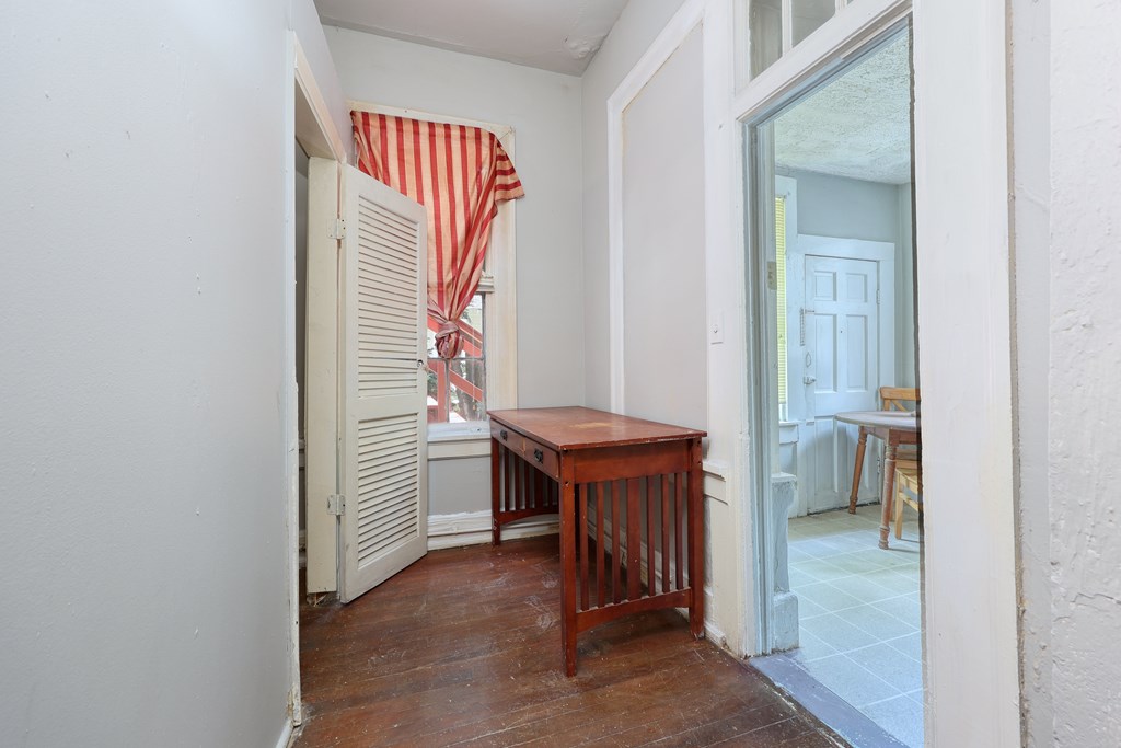 1641 16th Avenue Columbus, GA 31901 - Photo 33 of 76 a view of a room that has a bench in it