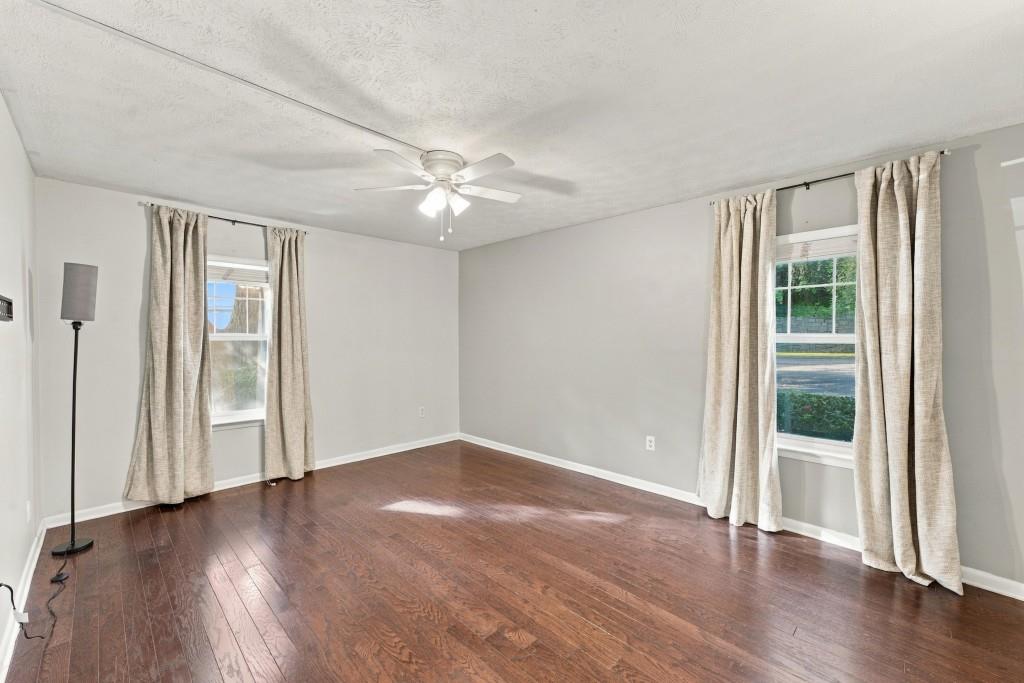 1150 Collier Road Northwest, Unit H10 Atlanta, GA 30318 - Photo 14 of 32 Gallery Image 14