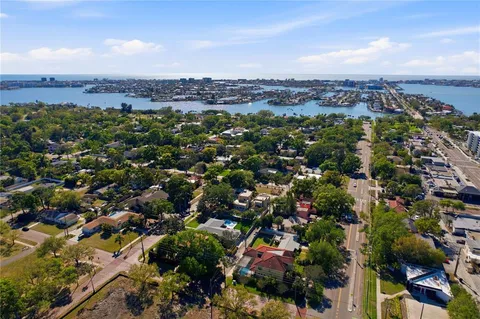 $1,199,000 | 100 72nd Street South, St. Petersburg, FL 33707