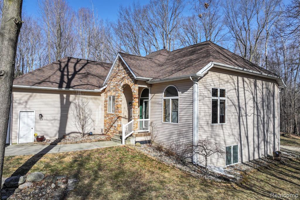 12247 West Coldwater Road Columbiaville, MI 48421 - Photo 33 of 49 Gallery Image 33