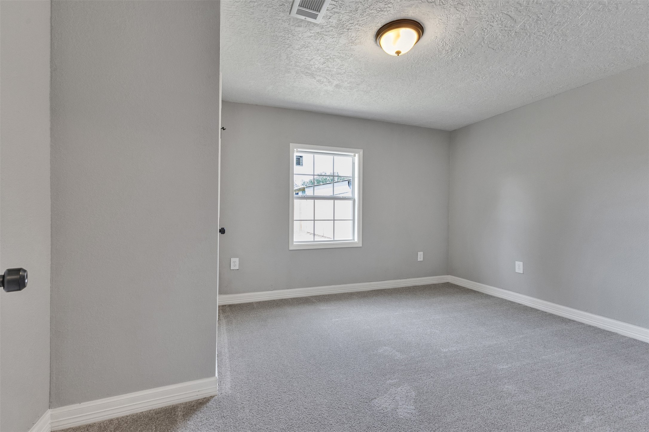 9707 Nedwald Street Houston, TX 77029 - Photo 12 of 16