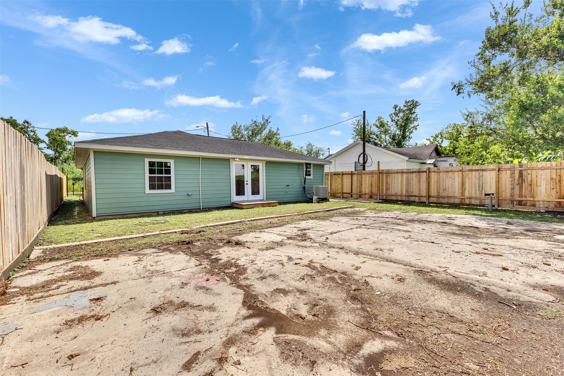 9707 Nedwald Street Houston, TX 77029 - Photo 15 of 16