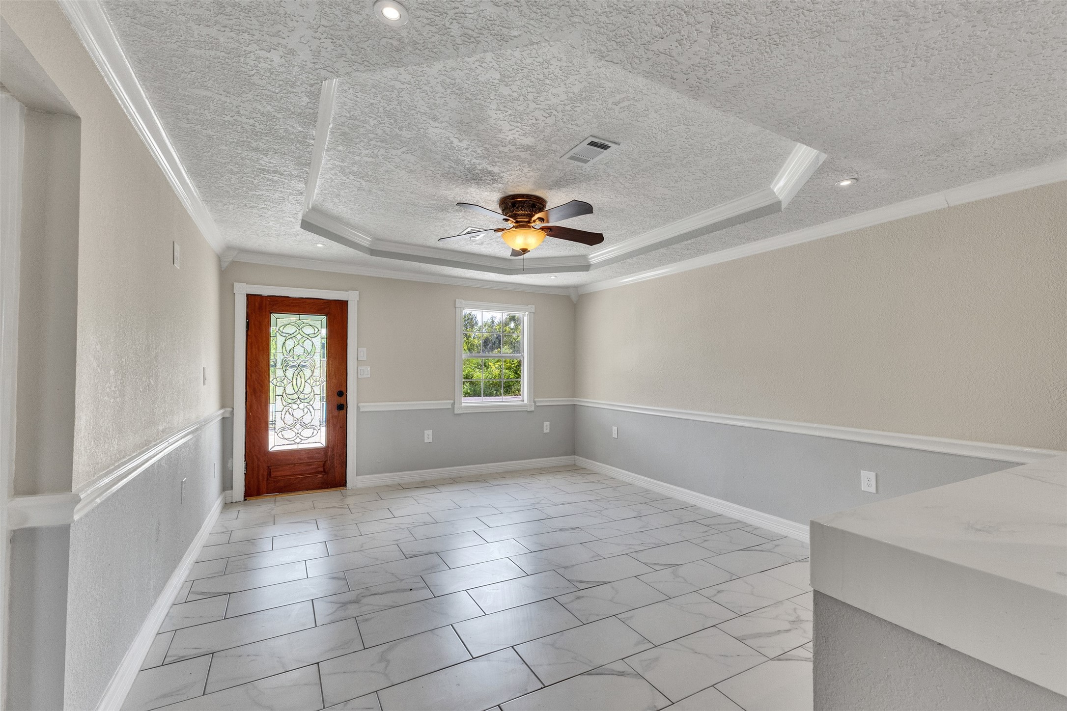 9707 Nedwald Street Houston, TX 77029 - Photo 4 of 16