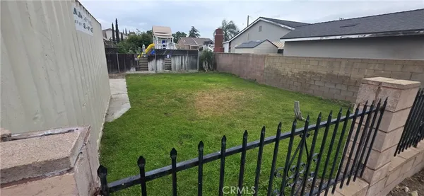$2,850 | 7815 Mango Avenue, Fontana, CA 92336