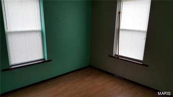 5712 Morgan Ford Road St. Louis, MO 63116 - Photo 8 of 17