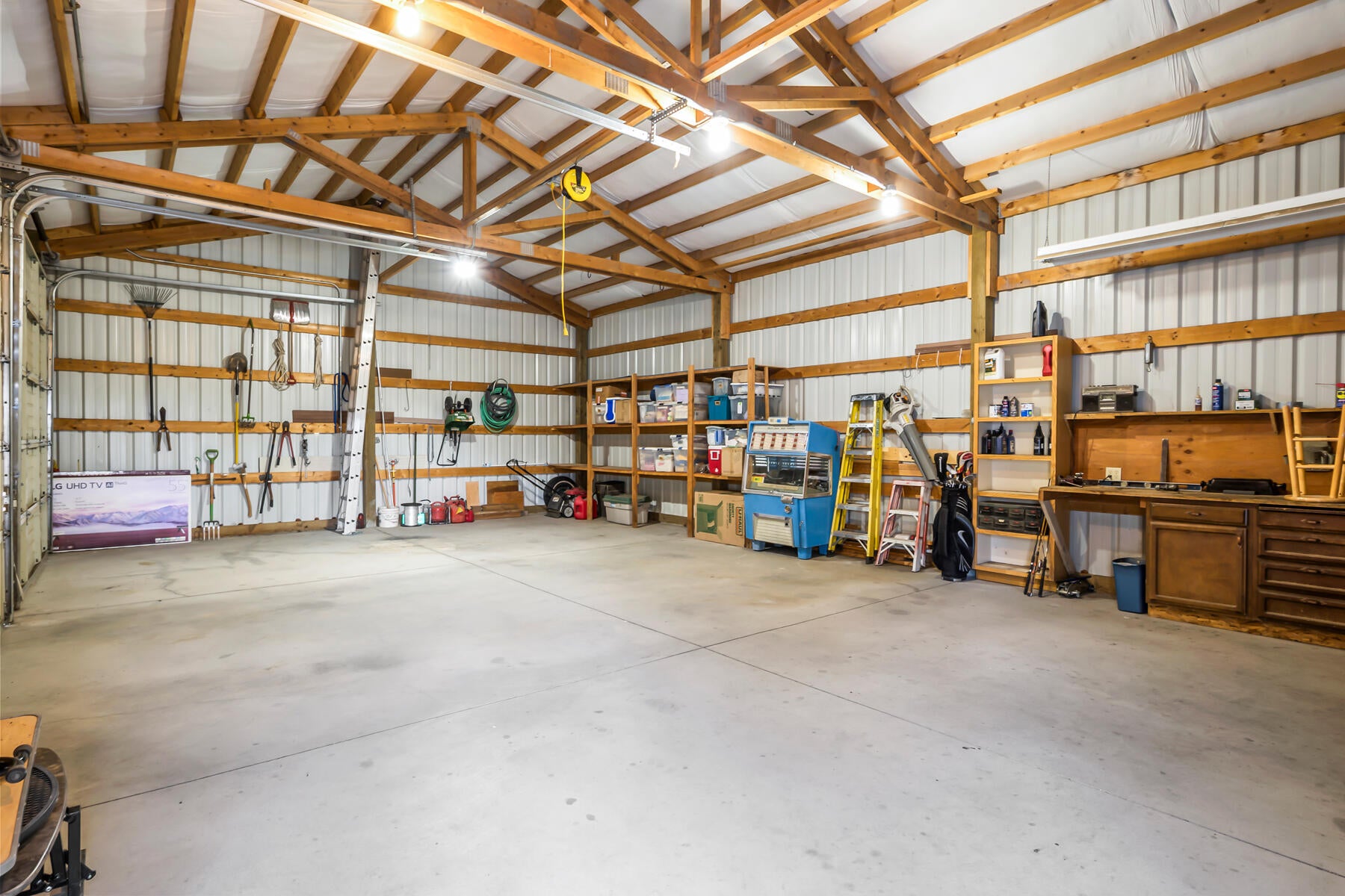 17040 Southwest Steelhead Road Terrebonne, OR 97760 - Photo 66 of 67 JH5_7506