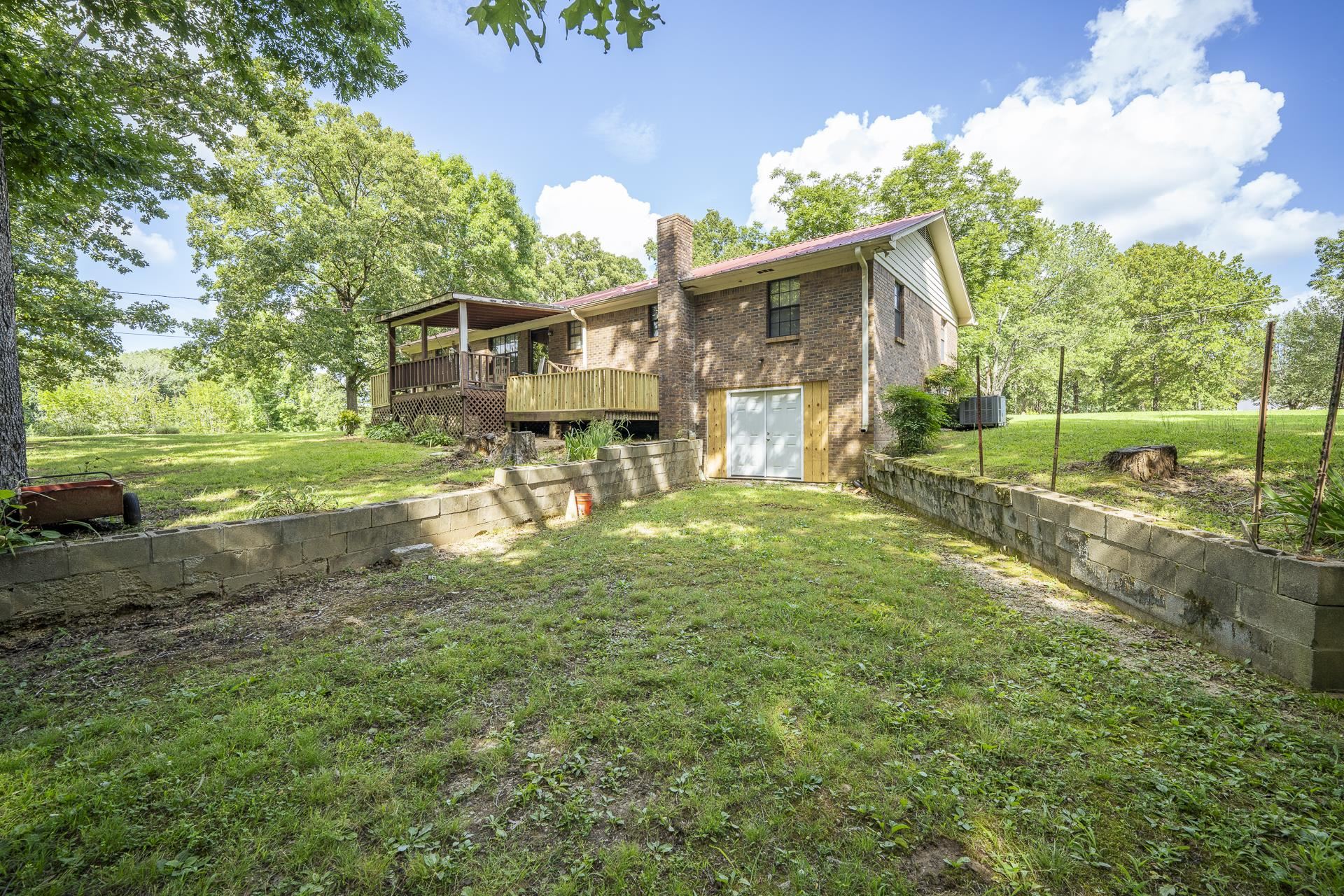 1172 Brooks Road Selmer, TN 38375 - Photo 26 of 30