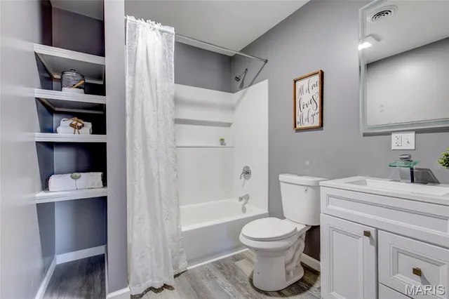 $280,000 | 8 Maple Street, Moro, IL 62067