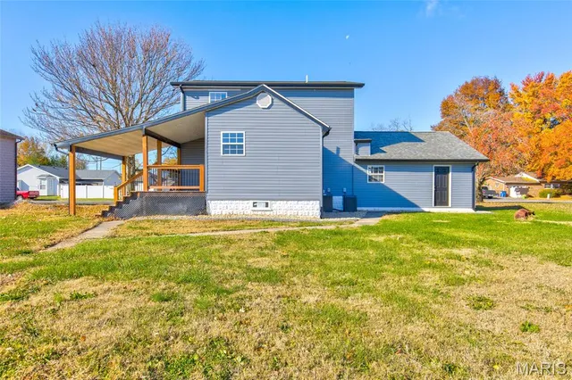 $280,000 | 8 Maple Street, Moro, IL 62067