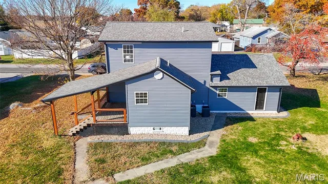 $280,000 | 8 Maple Street, Moro, IL 62067