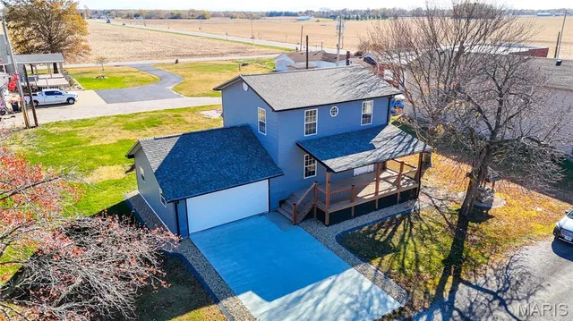 $280,000 | 8 Maple Street, Moro, IL 62067