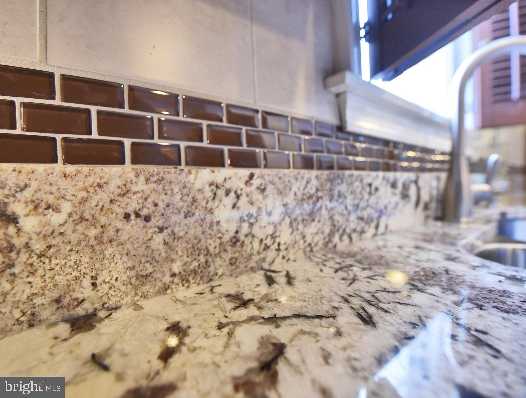 7242 Oliver Beach Road Baltimore, MD 21220 - Photo 8 of 30 Kitchen