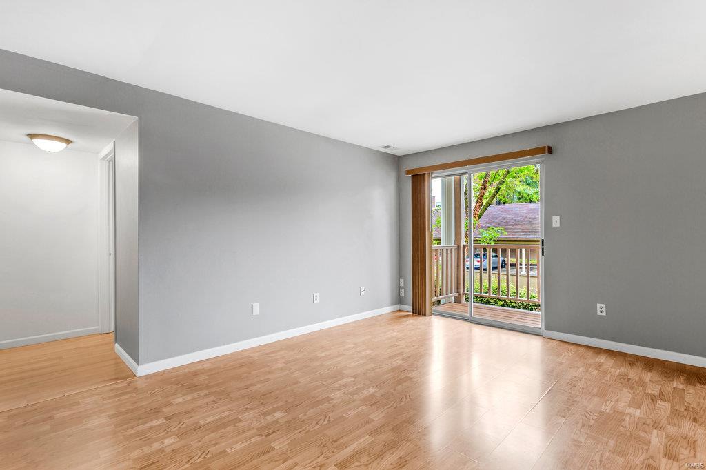 733 Ridgeside Drive, Unit H Ballwin, MO 63021 - Photo 2 of 18 Gallery Image 2