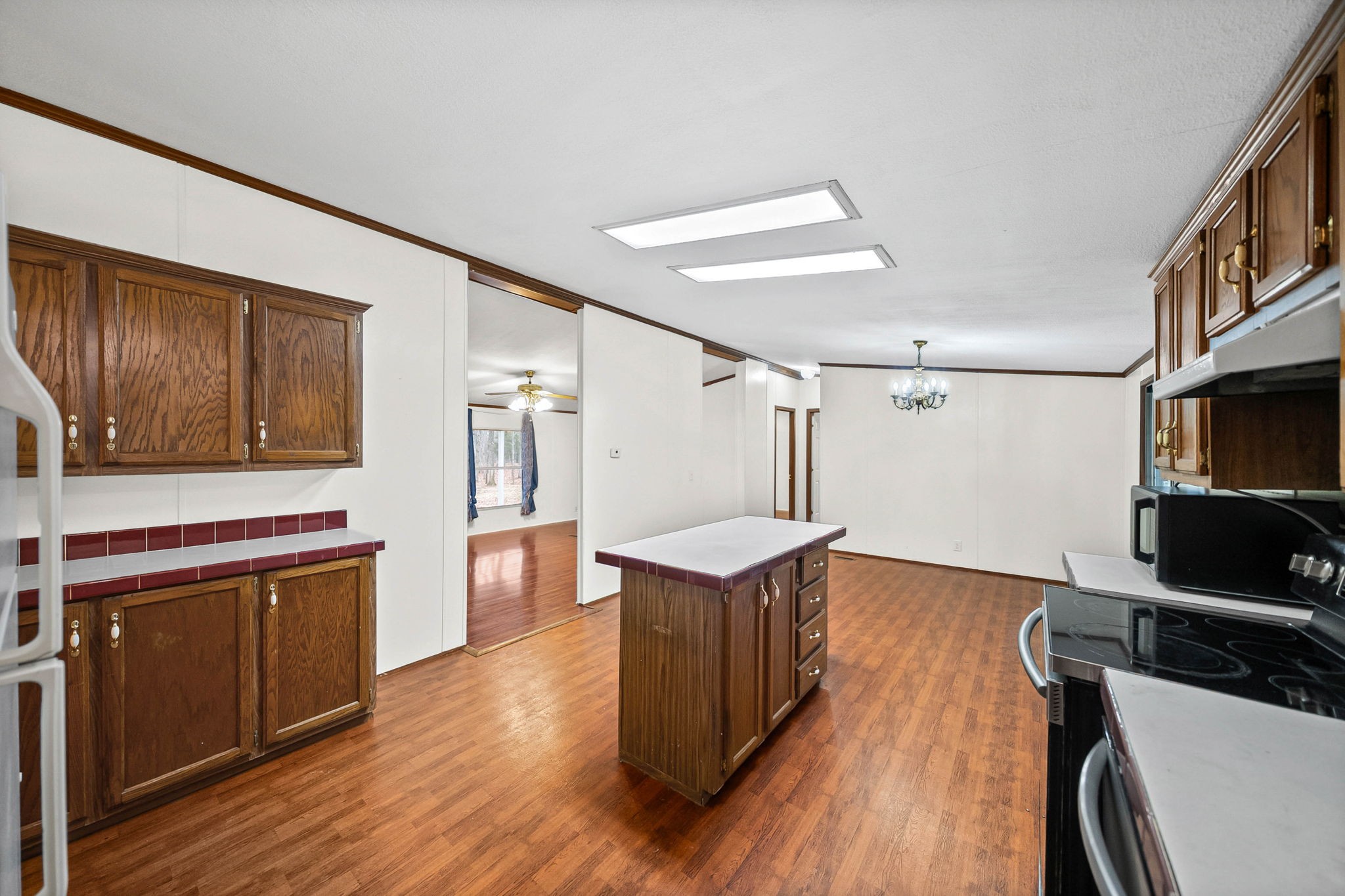 5120 Roaring Springs Road Cadiz, KY 42211 - Photo 15 of 40