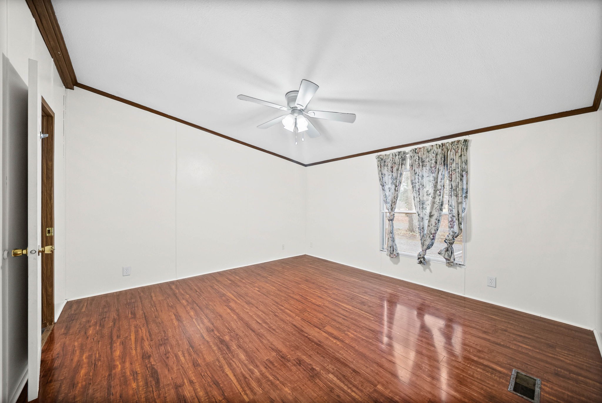 5120 Roaring Springs Road Cadiz, KY 42211 - Photo 17 of 40