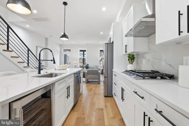 $999,900 | 2815 North Capitol Street Northeast, Washington, DC 20002