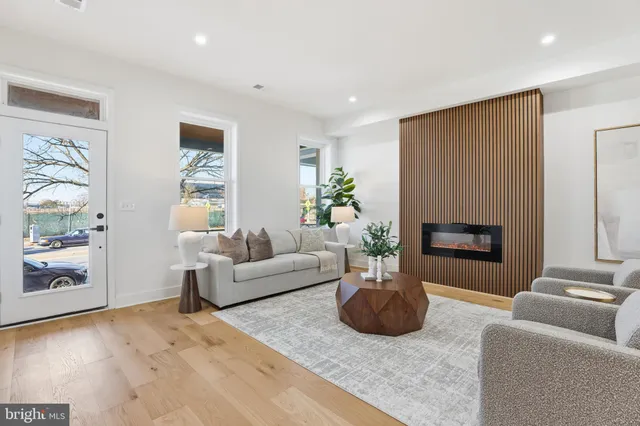 $999,900 | 2815 North Capitol Street Northeast, Washington, DC 20002