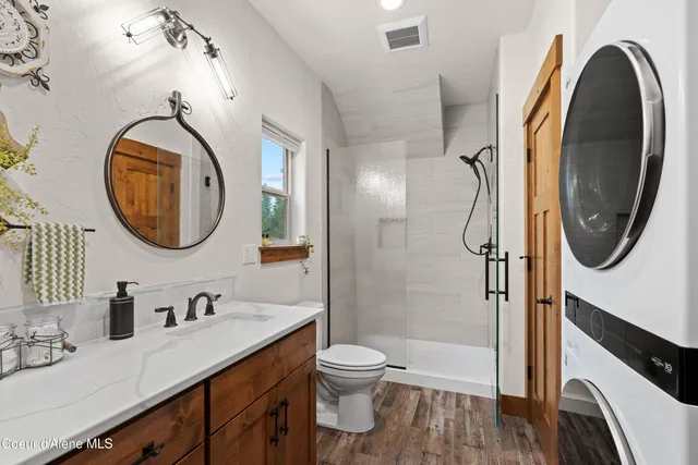 $629,000 | 5133 Jefferson Street, Spirit Lake, ID 83869