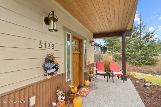 $629,000 | 5133 Jefferson Street, Spirit Lake, ID 83869
