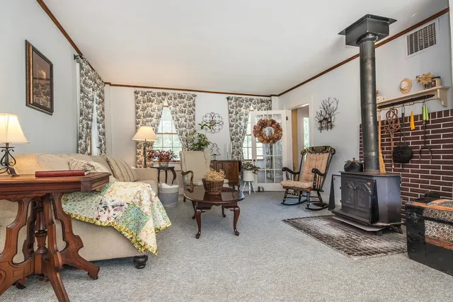 $480,000 | 6948 Us Route, Pittsford, VT 05763